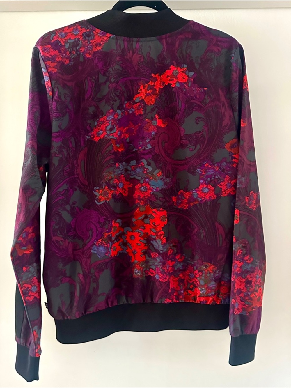 Fabletics | Ithaca Bomber Jacket - Picture 9 of 9